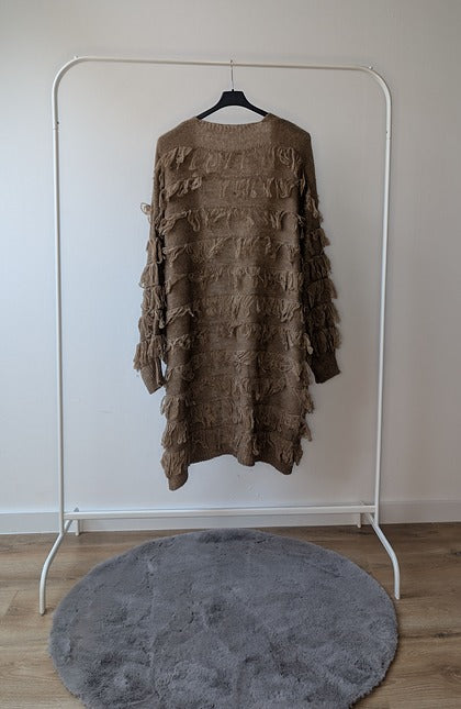 Chunky Fringe Cardigan – Zandkleur