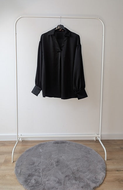 Satijnen Blouse – Zwart