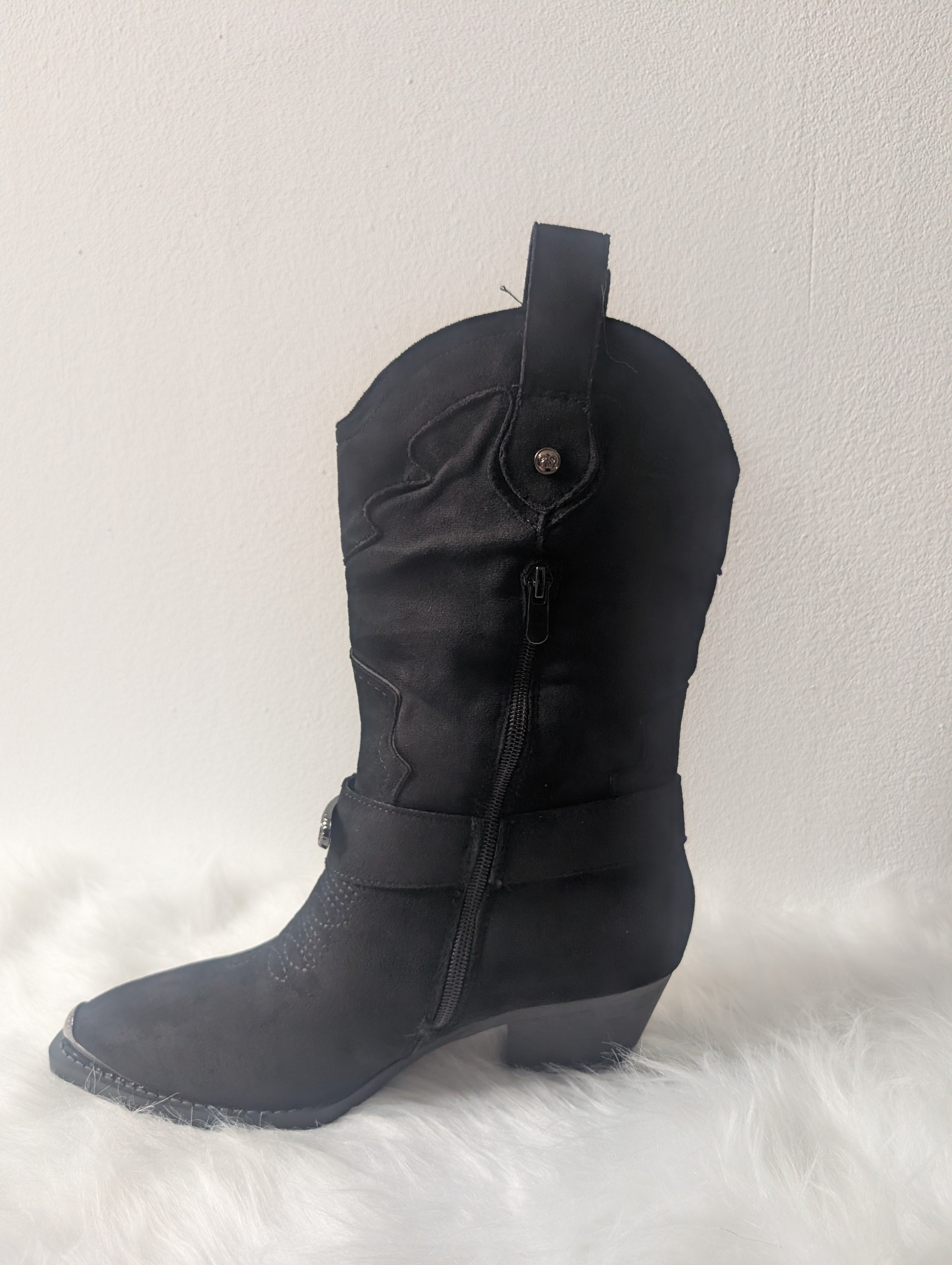 Zwarte Westernlaars met Silver Buckle – Tijdloos & Stoer