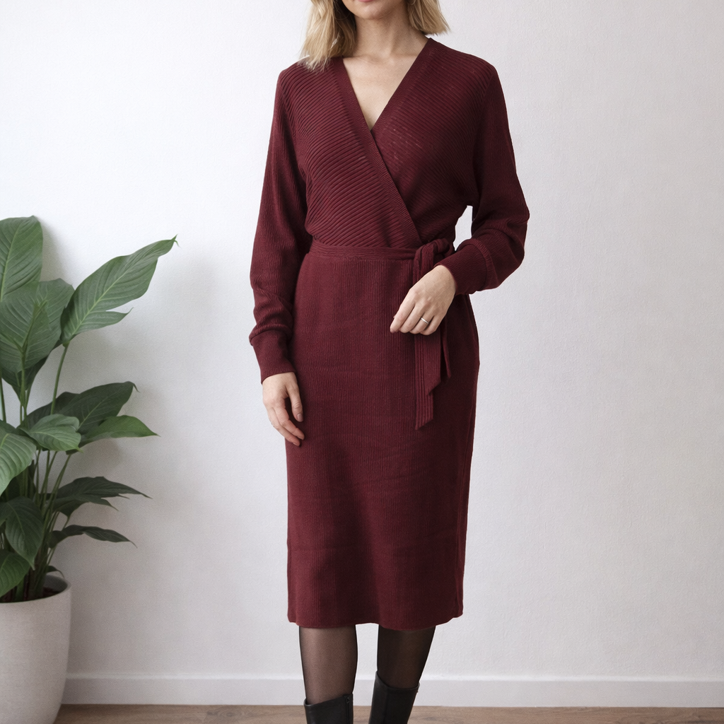 Bordeaux Gebreide Midi Jurk met Overslag & Ceintuur